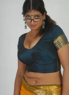 Bhuvaneswari Hottest Glamour Actress in Tamil and Telugu Films 30