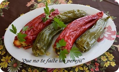 Pimientos Rellenos De Tortilla De Patatas Y Champiñones En Microondas
