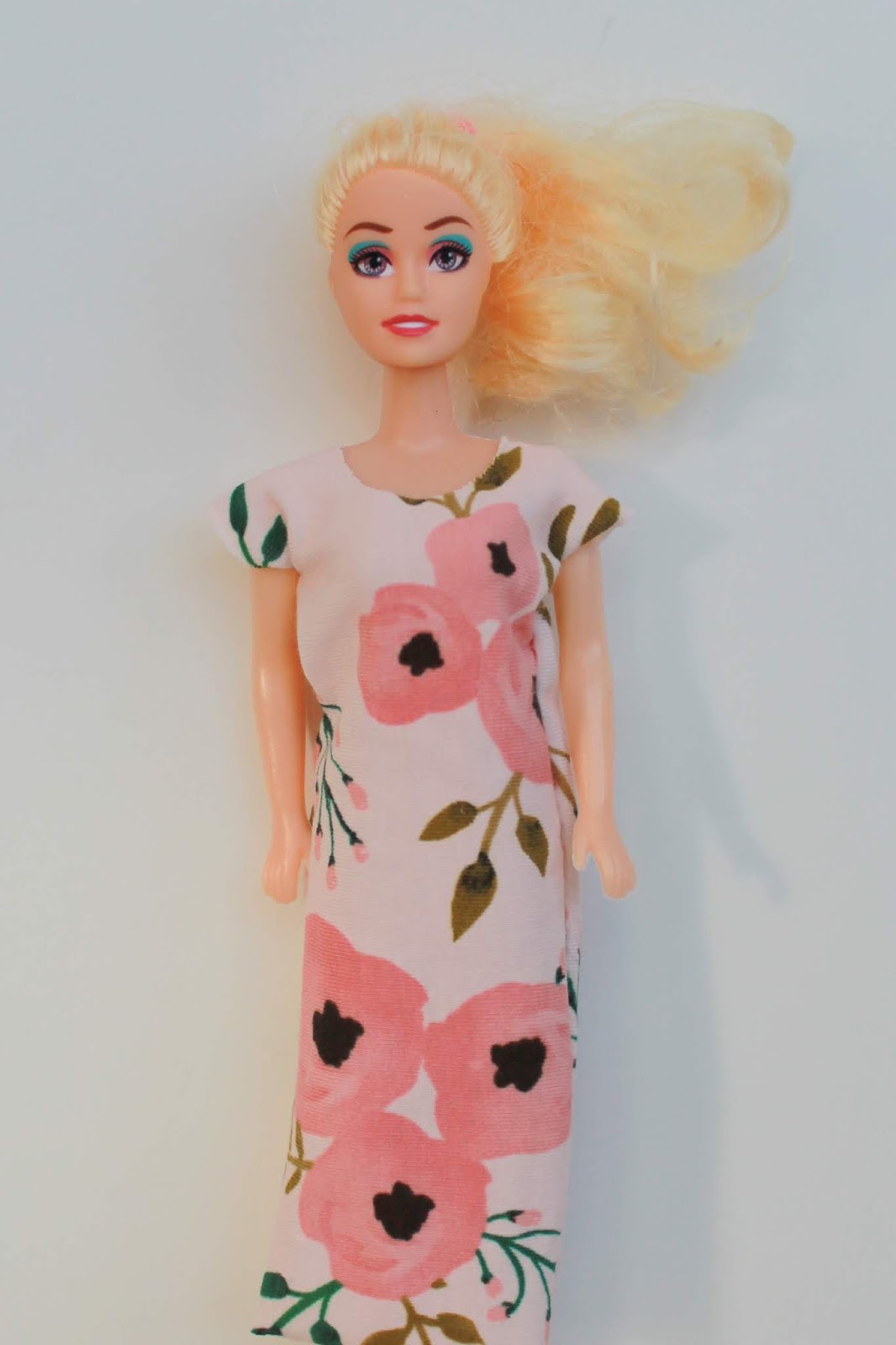 Sewing Patterns For Barbie Clothes: Easy Barbie Clothes Patterns: How to  Sew a Barbie Clothes See more
