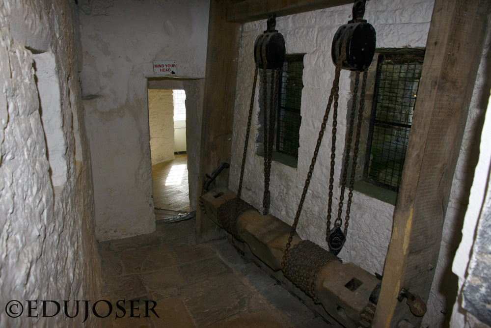 EDUJOSER CASTILLO DE CAHIR (Irlanda)