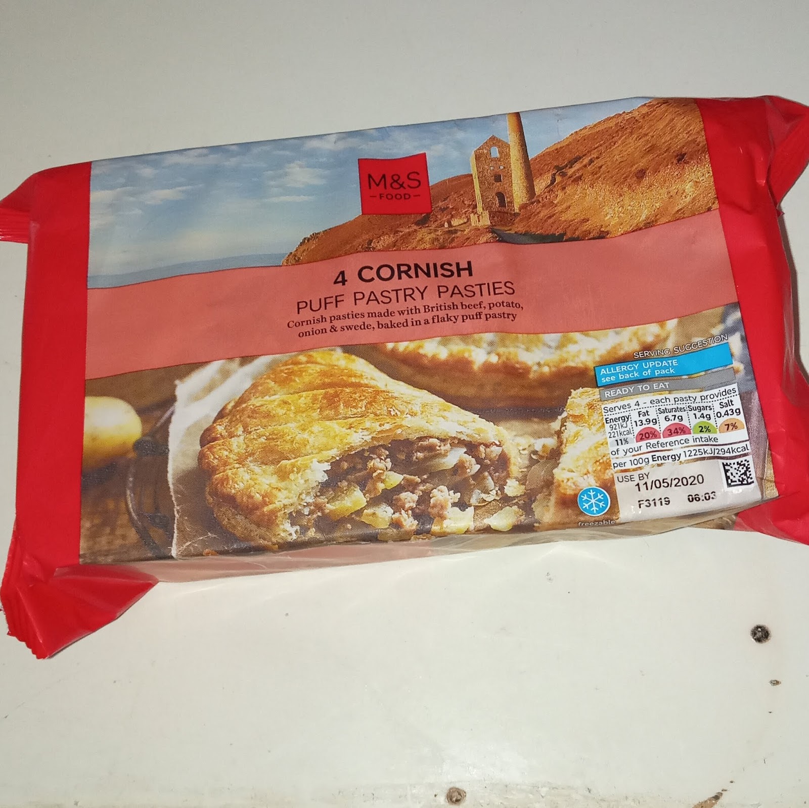 Supersupergirl's Food Reviews [Review] M&S Marks and Spencers Cornish