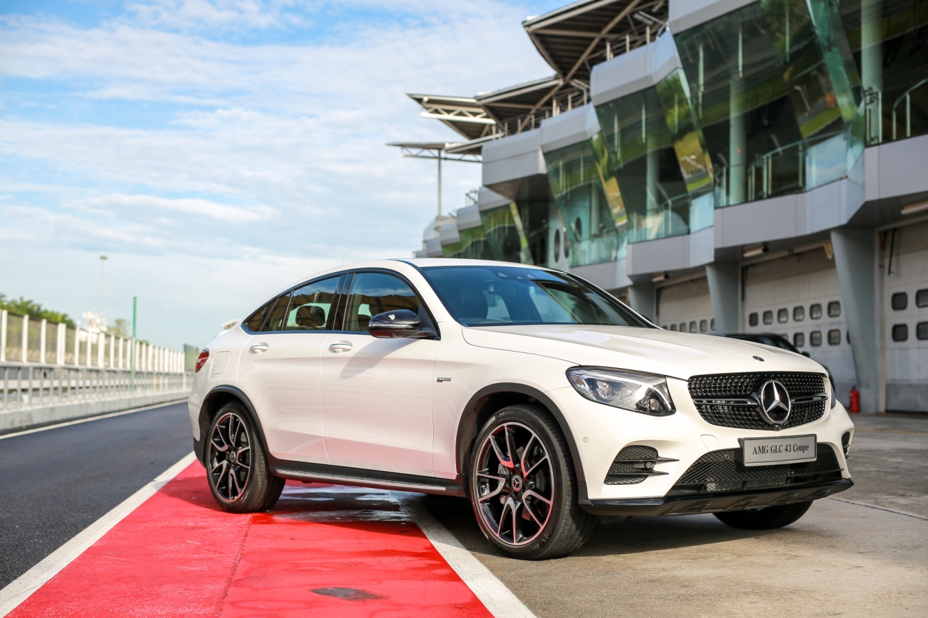 GLC 6 3 AMG