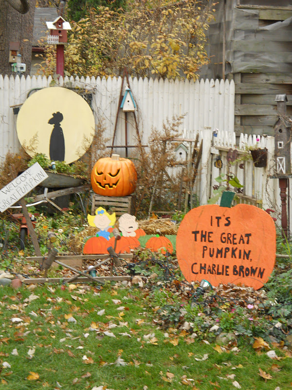 Maple Grove Cemetery: October 2011