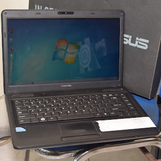Laptop Toshiba Satellite C640 Intel B940 Malang