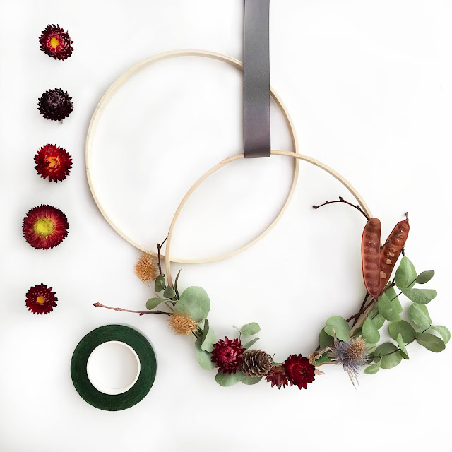 Dried flower wreath