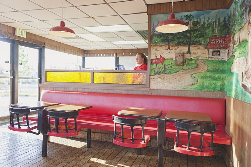 BEHOLDEN ARNIE'S DOG HOUSE