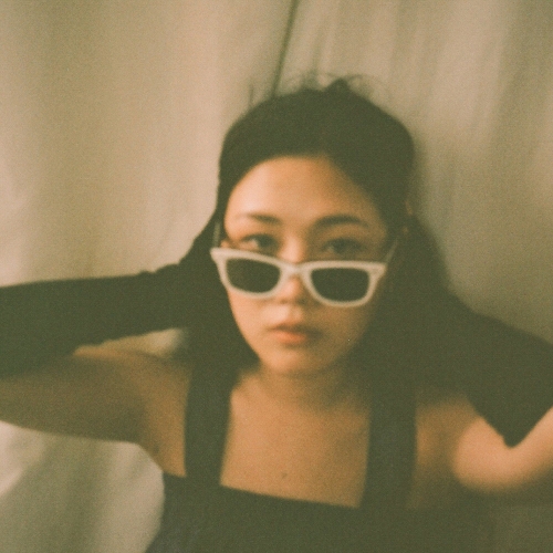 uju – Moon, Crystal, Love – Single