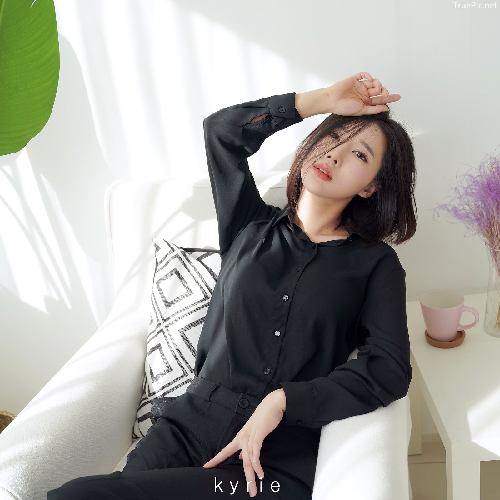 Korean racing queen - Song Ju Ah - Studio Photoshoot - Picture 53