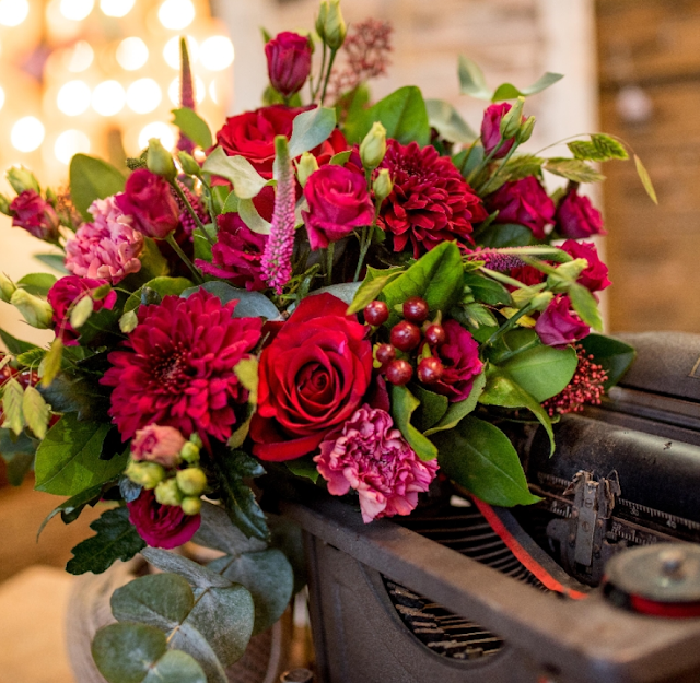 WEEKLY FLOWER DELIVERY SENDING FRESH FLOWERS REGULARLY LITTLE FLOWER HUT