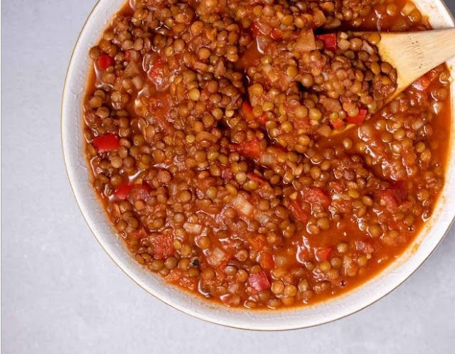 Slow Cooker Lentil Sloppy Joes #vegetarian #meatless