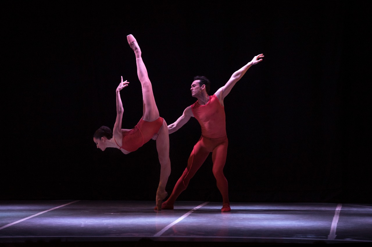 Teatro Auditorium "BUENOS AIRES BALLET ", CON PRIMERAS FIGURAS DEL