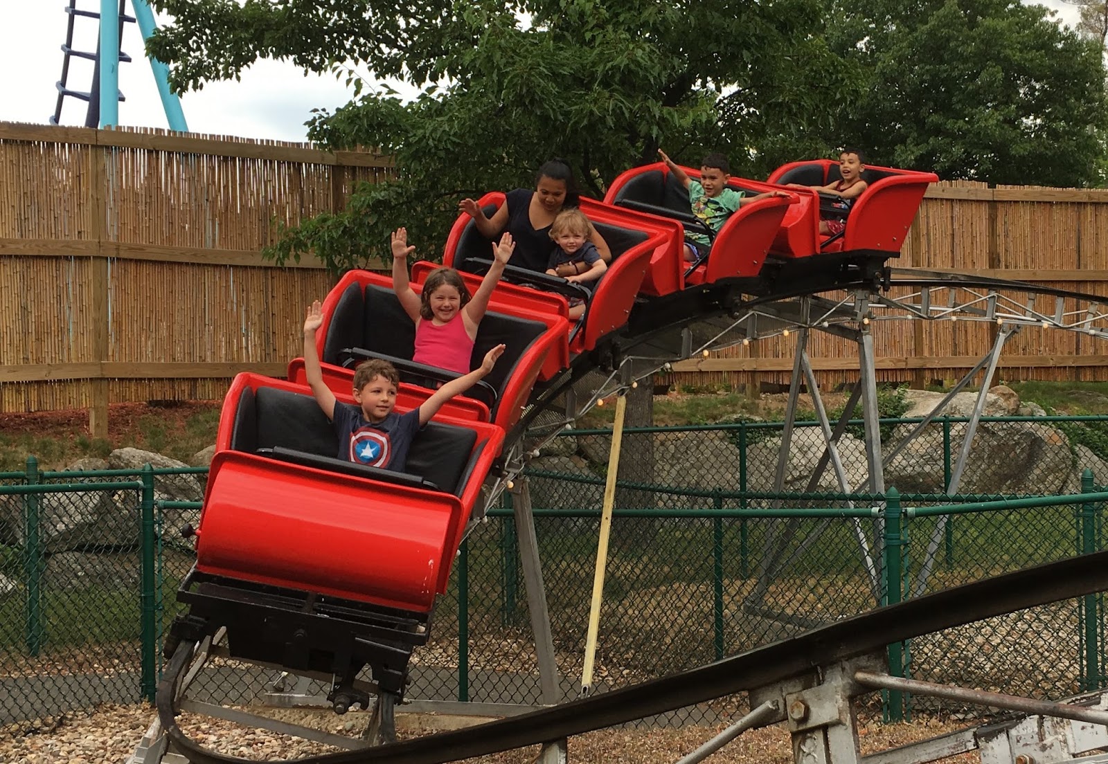 Summer Fun at Lake Compounce {& Promo Code} The Momma Diaries