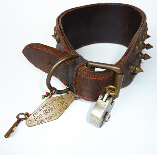 maison dog Antique Dog Collars