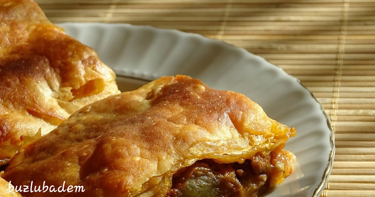 Arnavut Böreği (Kıymalı Patlıcanlı)