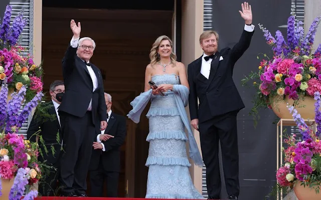 Queen Maxima wore a gown by Valentino,  The Queen had worn the dress first in 2011 for visit Monaco. Belle Epoque necklace