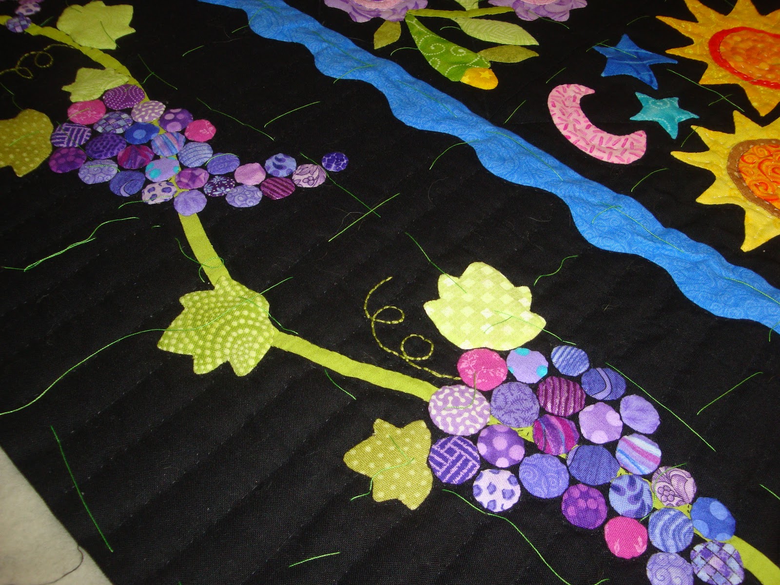 FABRIC THERAPY "Invisible" hand quilting...