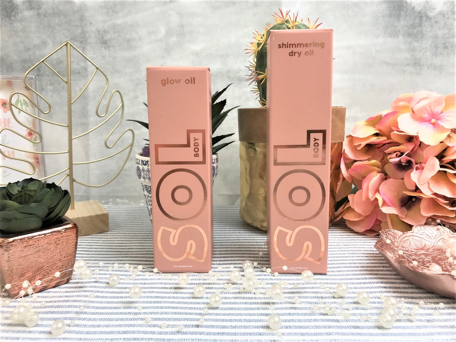 SOL Body Glow Oil & Shimmering Dry Oil Review Kathryn's Loves