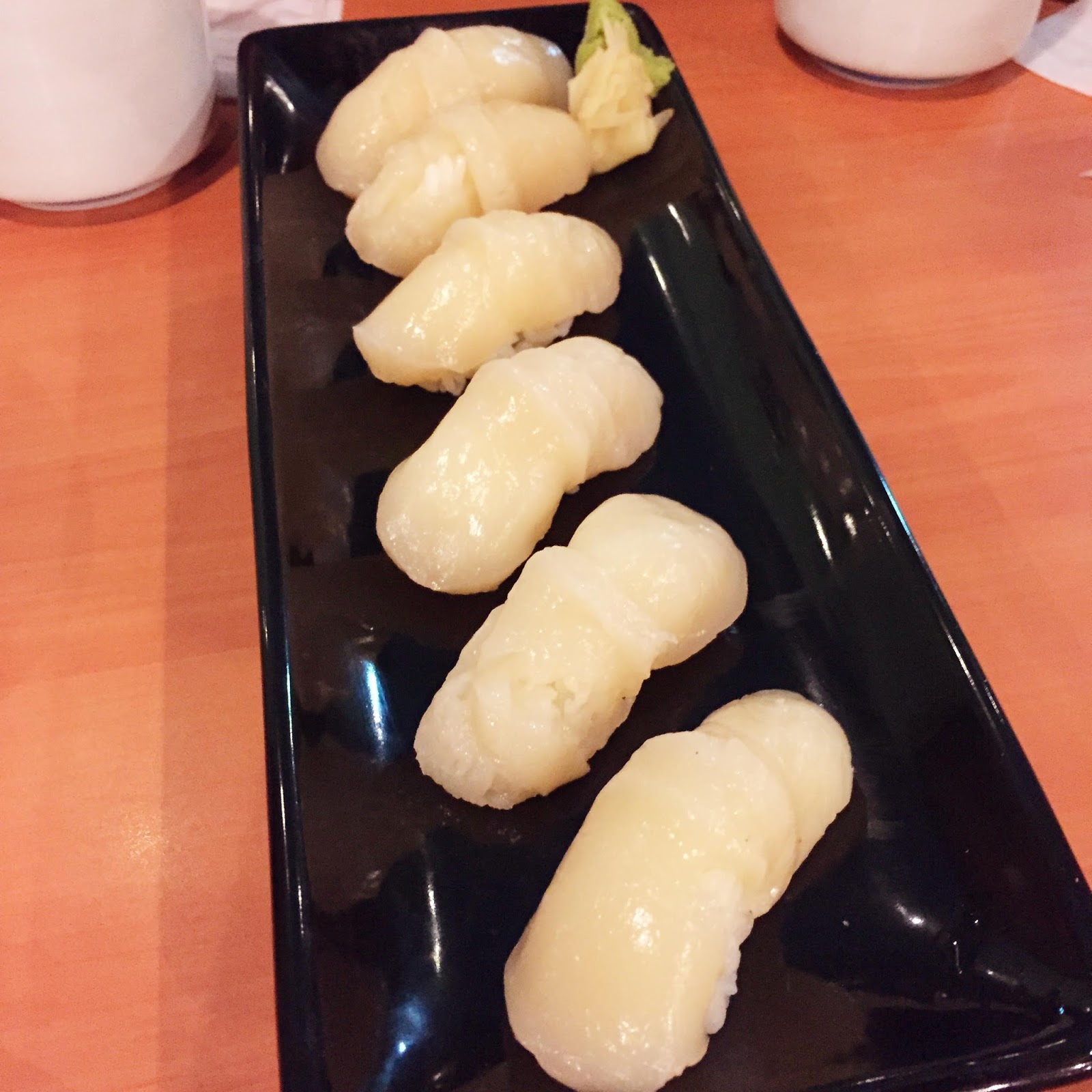 Standing Sushi Bar Hippie Vibes