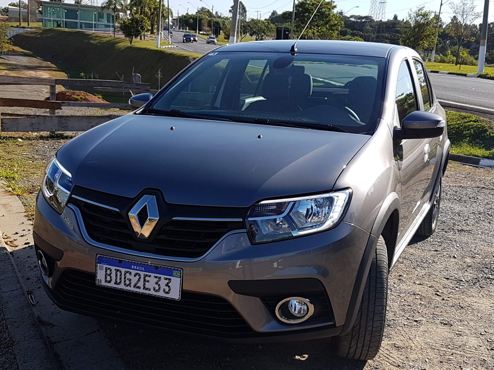 Avaliação Renault Logan 1.6 Automático 2020 análise de custo x