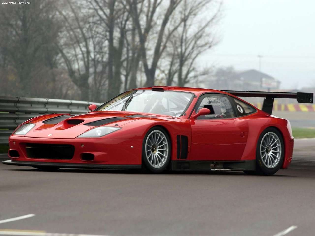 Ferrari - Populaire francais d'automobiles: 2004 Ferrari 575GTC
