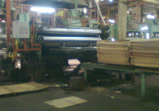 Proses pembuatan Blockboard di Mesin Glue spreader - Sukakayu