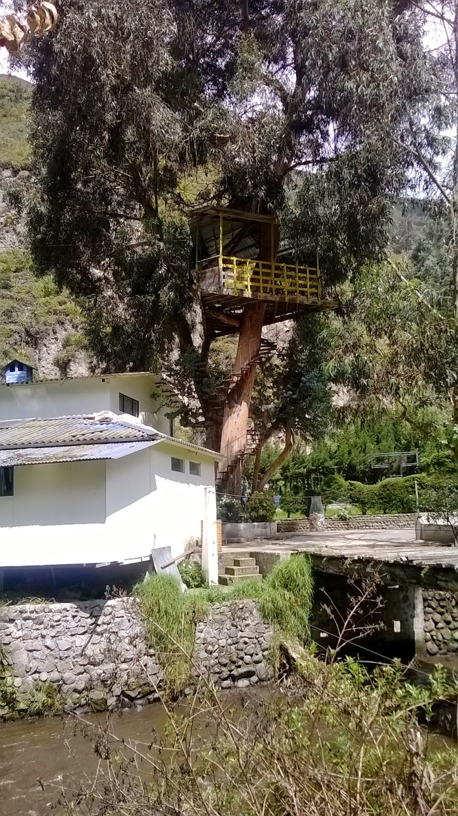 PEÑON DEL RIO