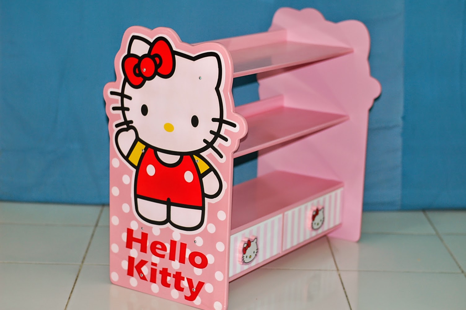 Inspirasi Populer 44 Rak  Pajangan Hello  Kitty 