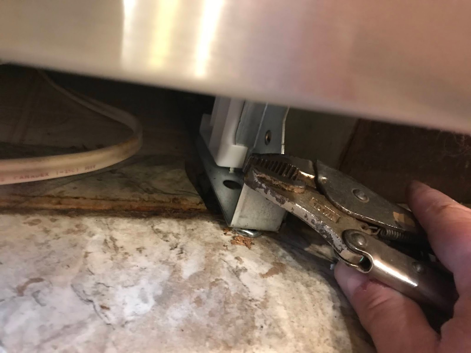 Installing a Dishwasher Small Chronicles