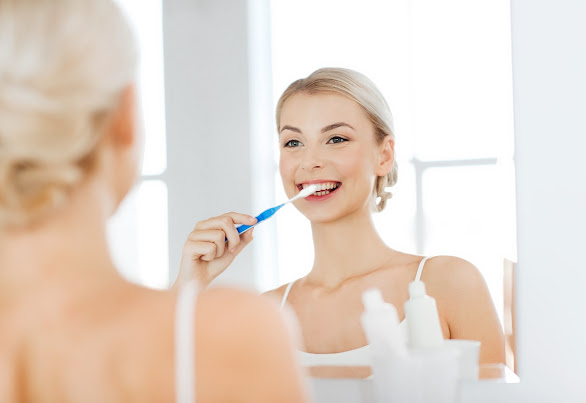 Regular oral hygiene to prevent periodontitis