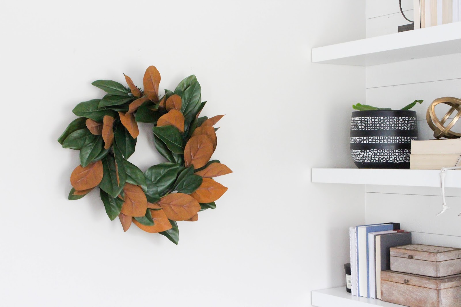 DIY Magnolia Wreath Tutorial