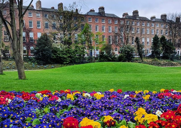 One day in Dublin City: Merrion Square Park in the heart of Georgian Dublin