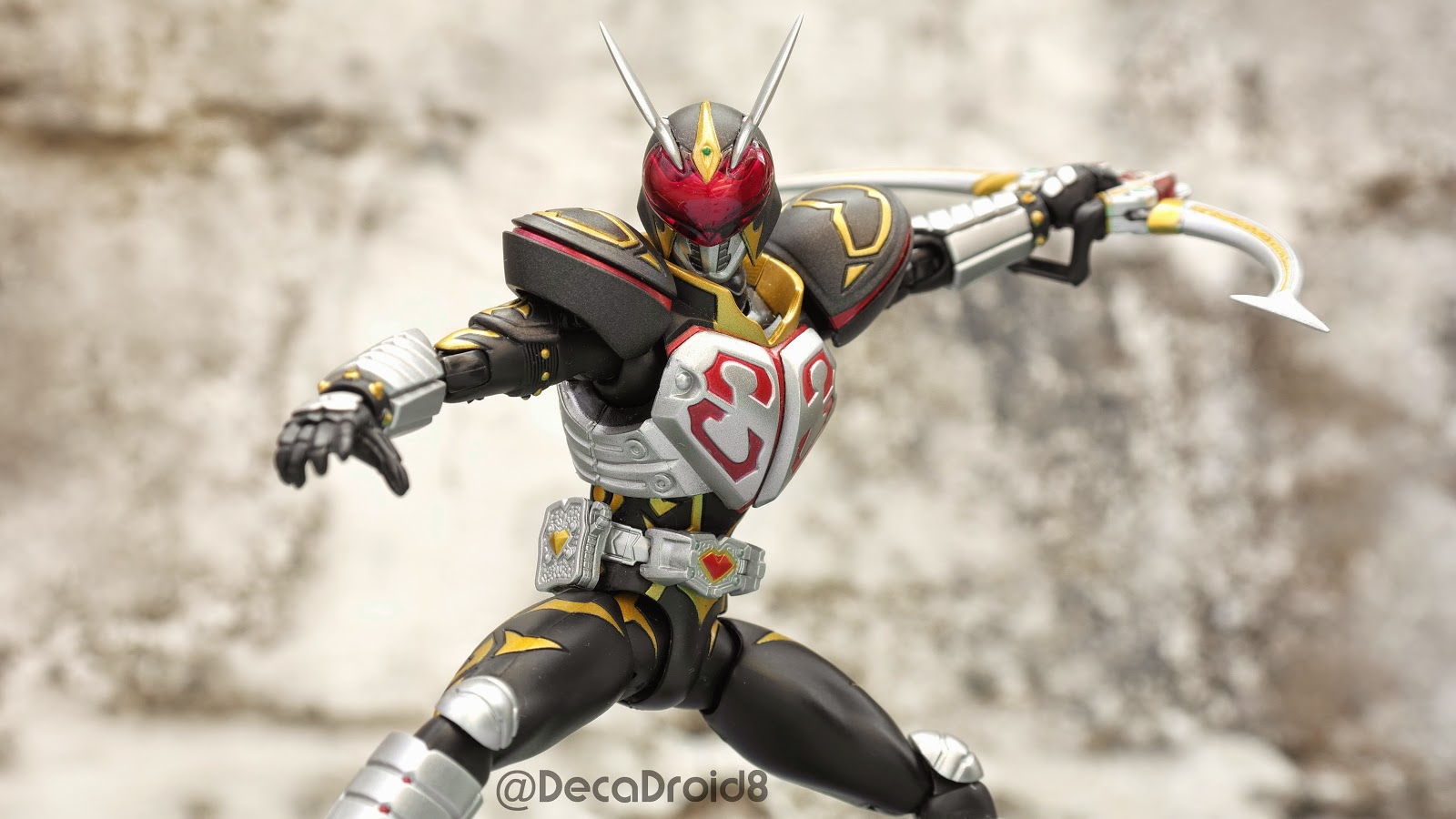 [Photography] SHF Kamen Rider Chalice | DecaDroid8