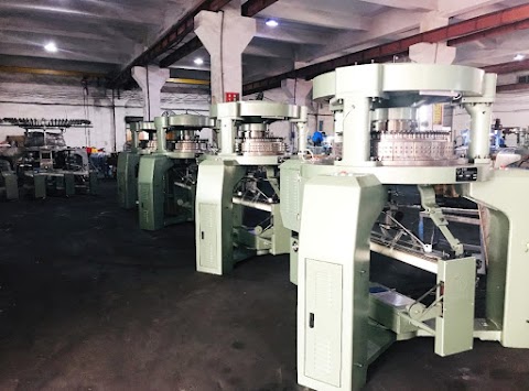 Knitting Machine
