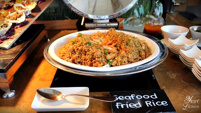 Seafood Sunday Brunch Buffet at Spectrum, Fairmont Hotel Makati ...
