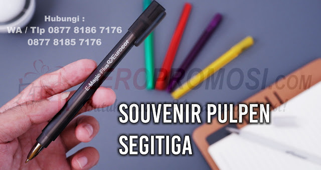 Pulpen Souvenir Promosi Segitiga, Pulpen gel, Souvenir Pulpen segitiga, pen segitiga, Souvenir unik, Souvenir Pulpen Segitiga, Souvenir Pulpen gel