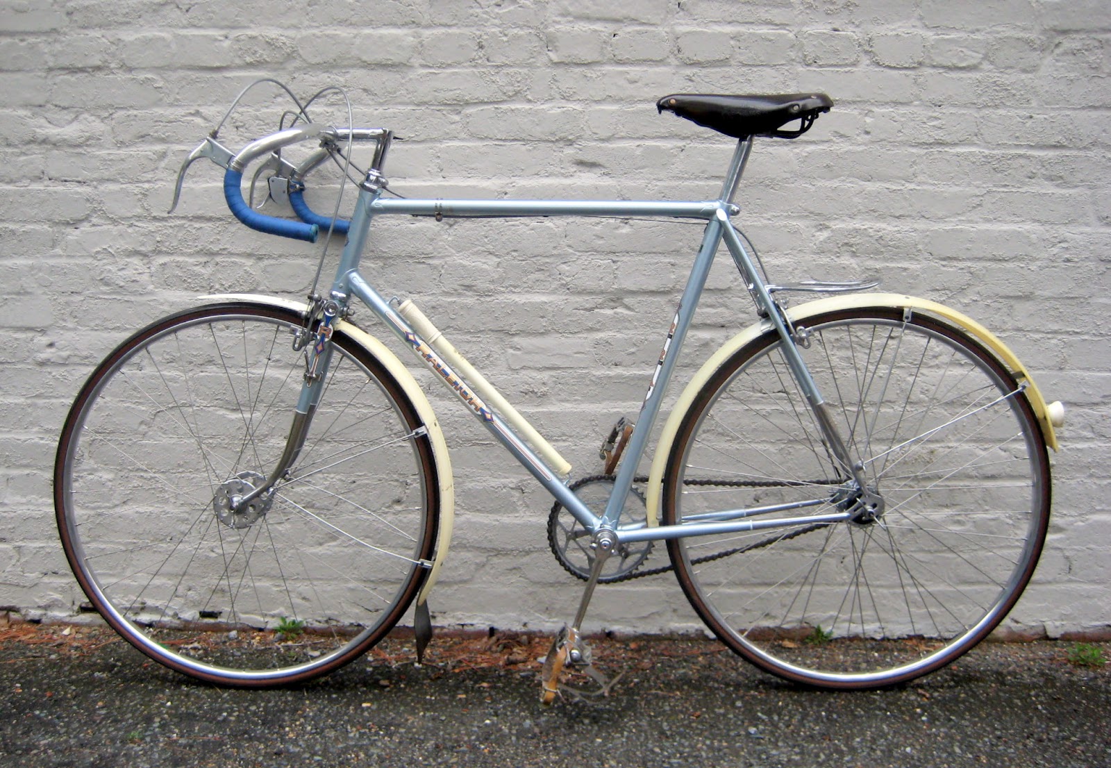 ON THE DROPS: Raleigh Record Ace (RRA) 1947-1954
