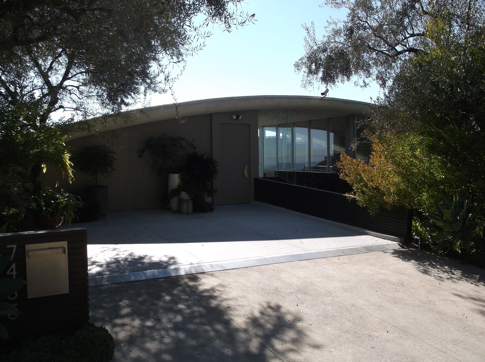 Lethal Weapon House On Stilts bmpmongoose