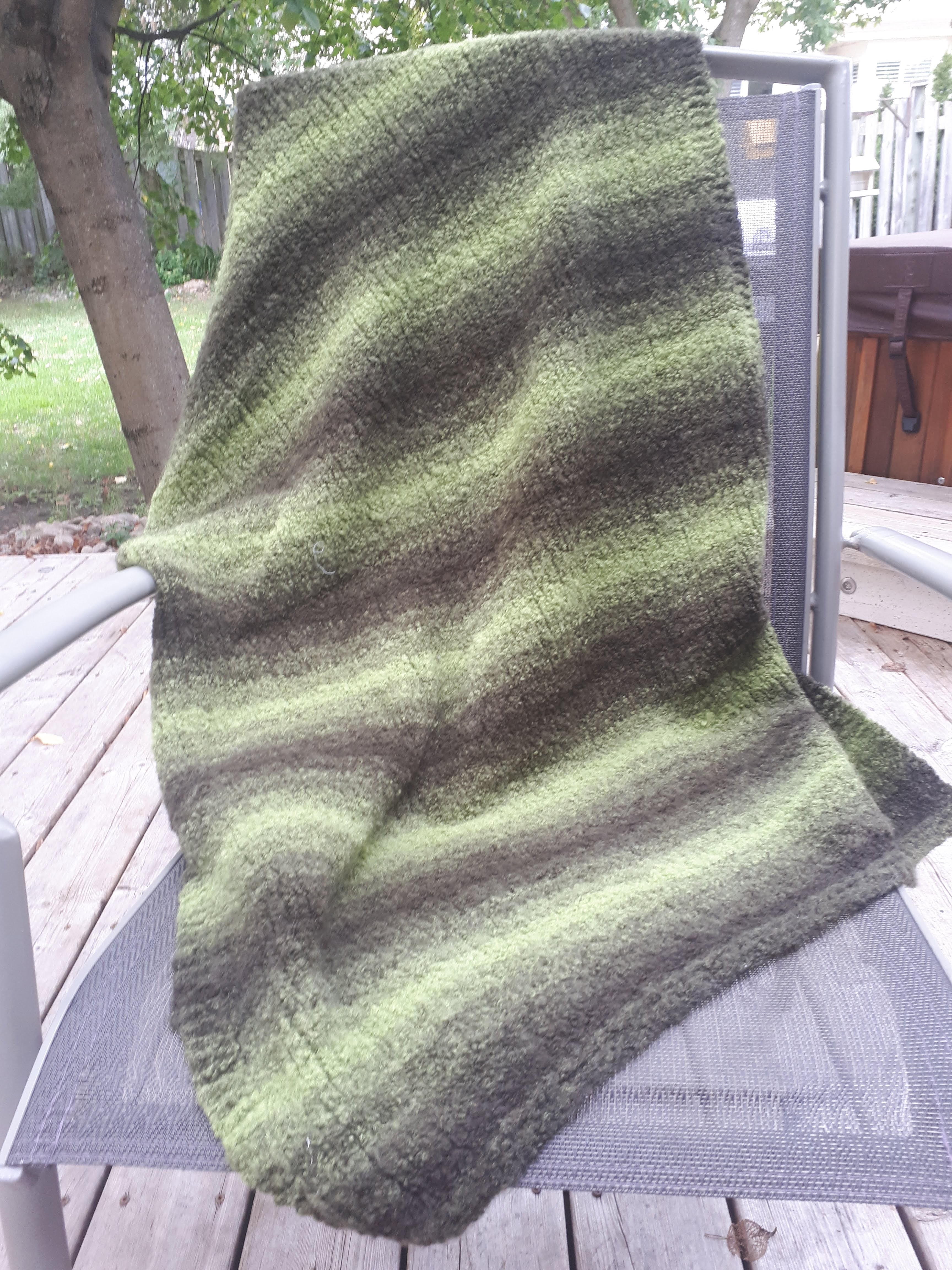 Knotty Knits and Naughty Kids New Blankets for Charity