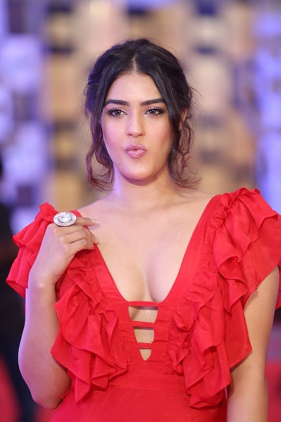Kavya Thapar at Mirchi Music Awards South 2018