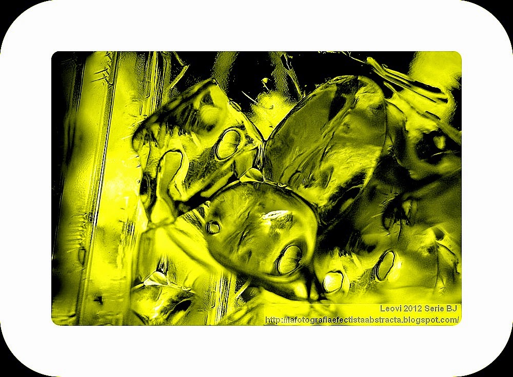 Foto Abstracta 3165 Esta noche han llovido ilusiones huecas - Tonight have rained hollow illusions Foto Abstracta 3165 Esta noche han llovido ilusiones huecas - Tonight have rained hollow illusions