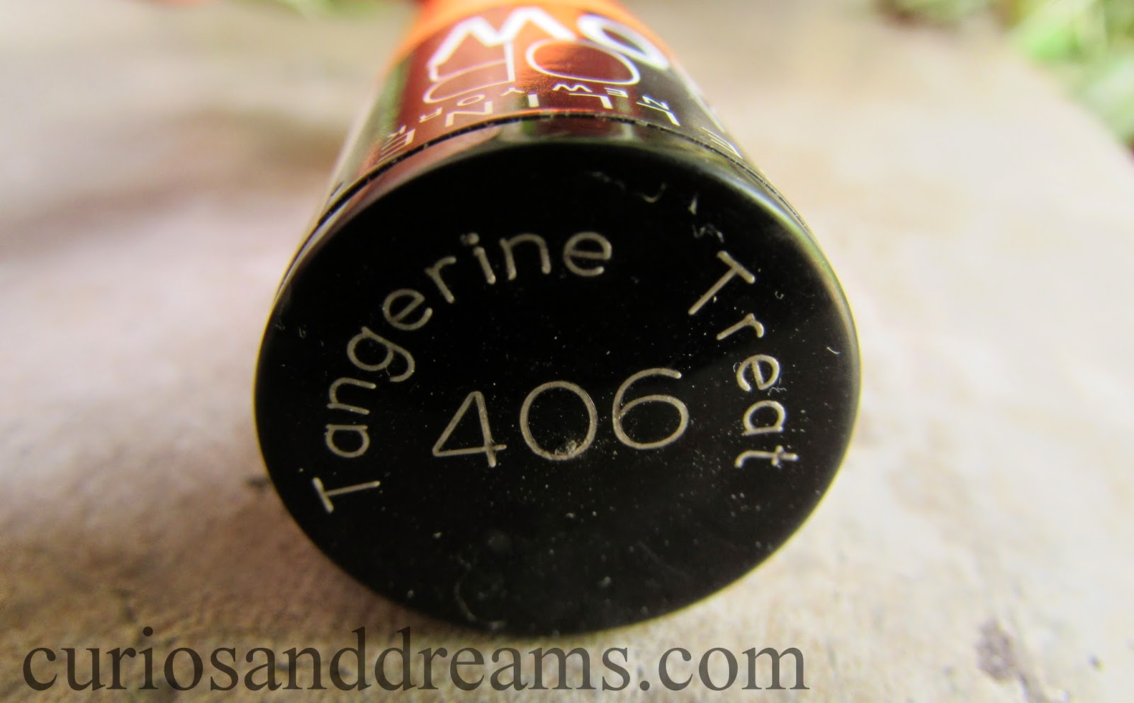 Maybelline Color Show Tangerine Treat review, Maybelline Color Show Tangerine Treat swatc