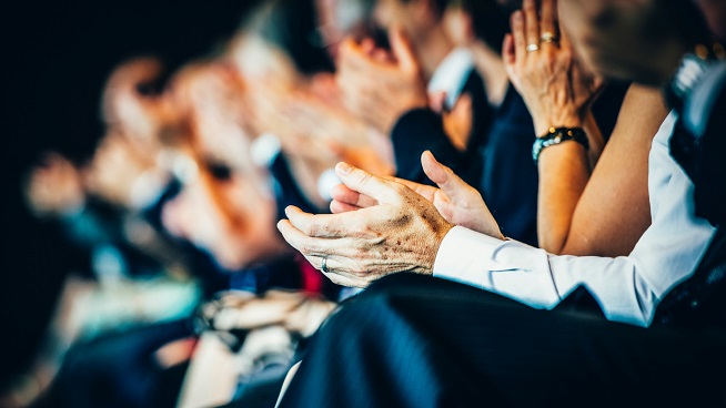 Teks Moderator Seminar Dan Contoh Paragraf Teks Seminar Singkat