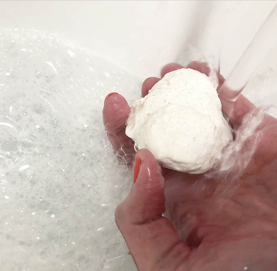 All Things Lush UK Polar Bear Plunge Bubble Bar