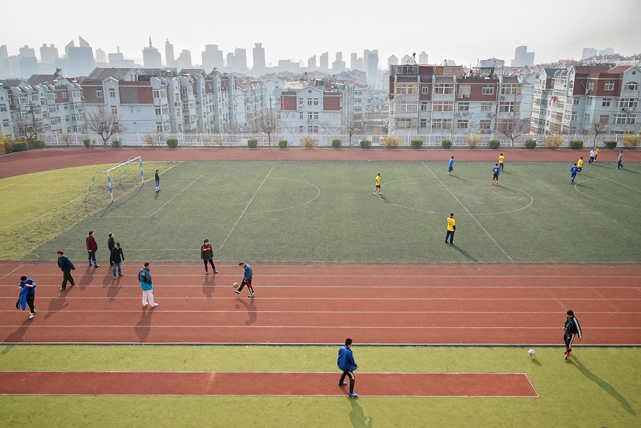 'perfect pitch' • qingdao, china    © marc montebello all rights reserved