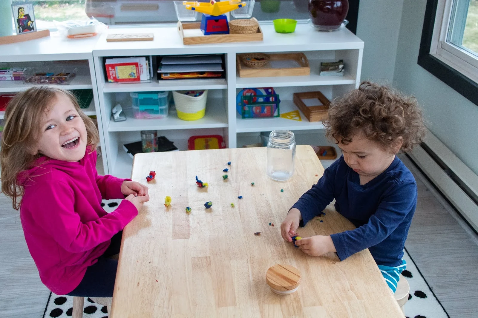 Here is a look at a Montessori work cycle at home and some of the activities that children might choose during that time. 