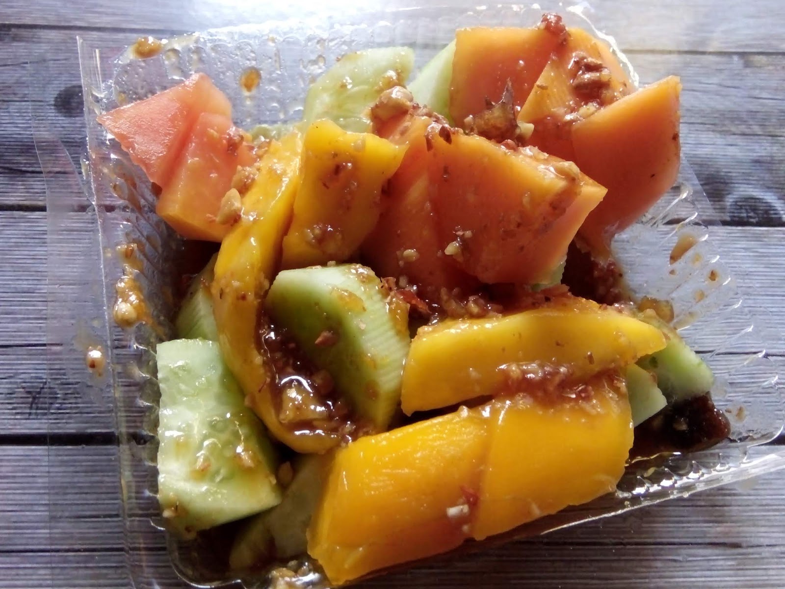 Impian Istikmalia Resep Rujak Salad Buah Dengan Kearifan Lokal