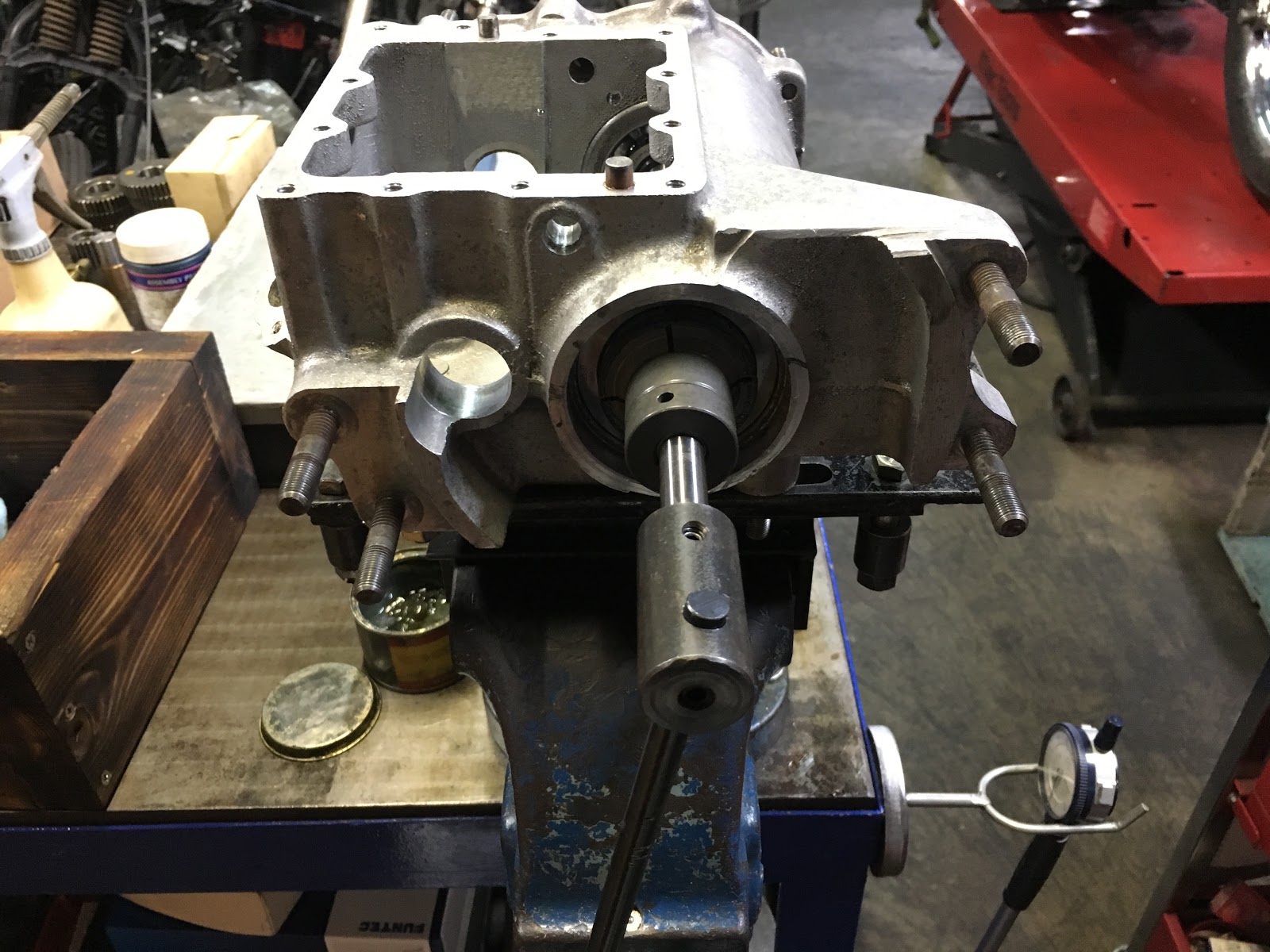 GLORY ENGINEERING 4sp trans rebuild