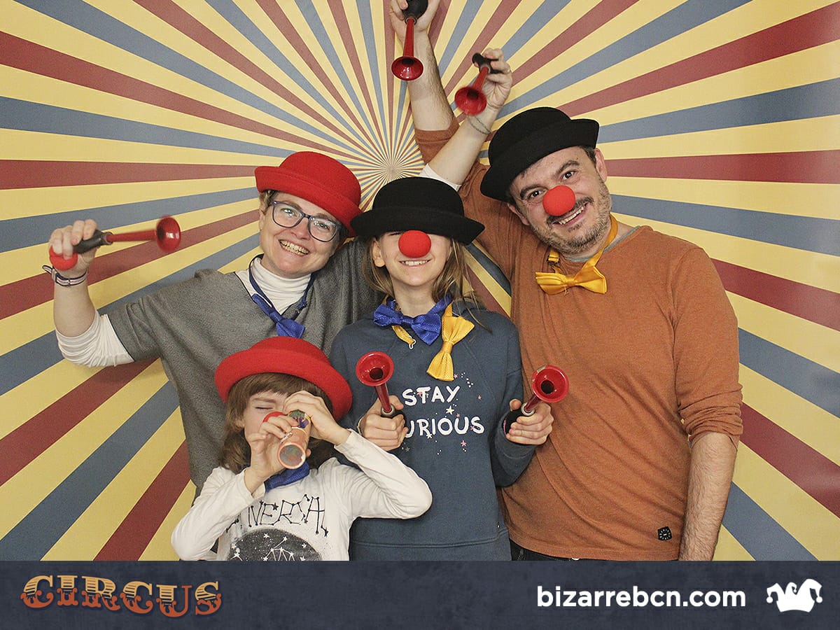 Nos escapamos en familia Circus Bizarre Escape Room