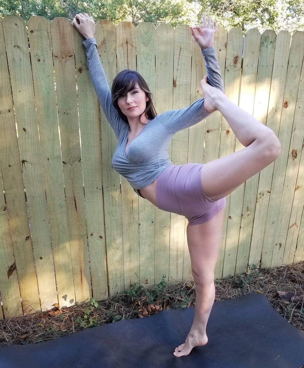 Jamie marie yoga pics