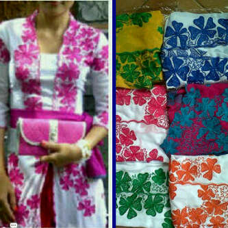 kebaya kebaya bordir motif bunga tabur Rp 225 000 kebaya kebaya bordir motif bunga tabur Rp 225 000